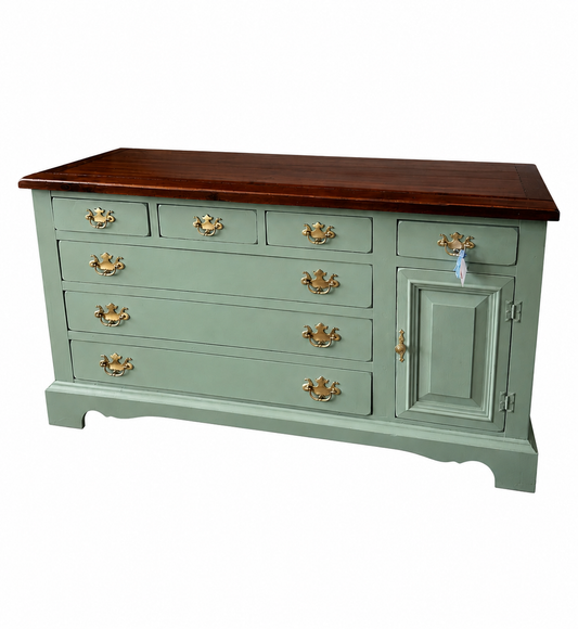 Soft Green Buffet