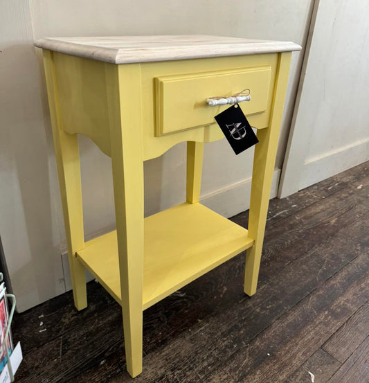 Cutie Yellow Table